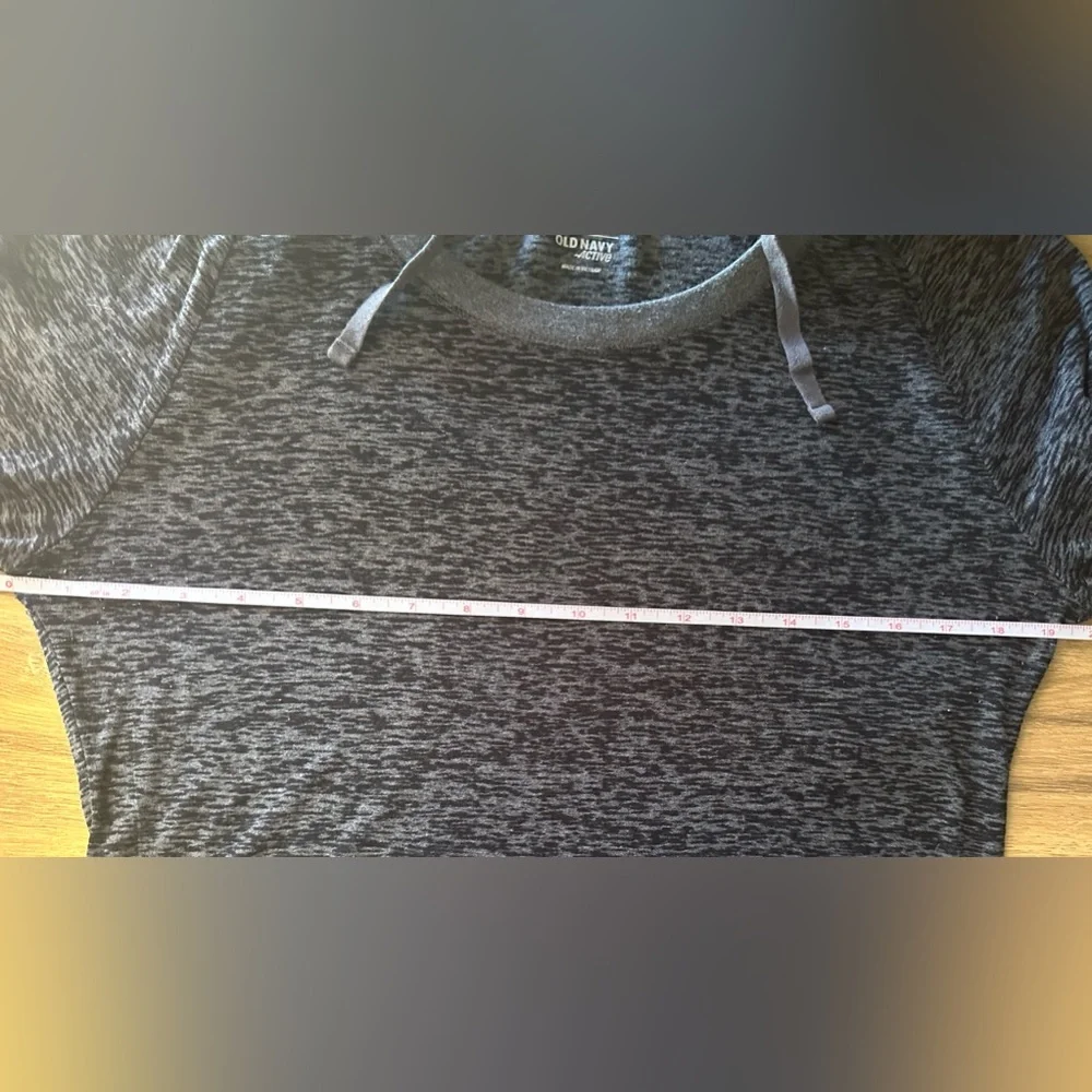 🛍️BUNDLE DEAL🛍️ - Women’s Old Navy Active Hooded Long Sleeve